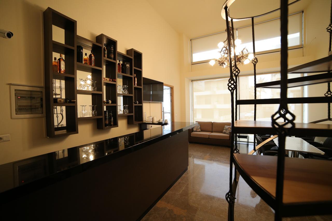 Sea Valley Aparthotel Byblos Exterior photo